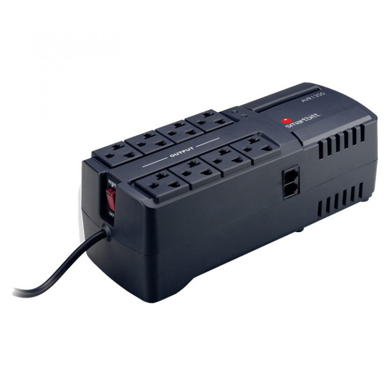 REGULADOR DE VOLTAJE Smartbitt SBAVR1350 AVR 1350VA 675W 8 SALIDAS