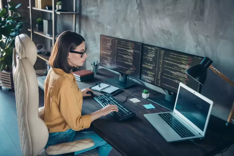 laptop vs desktop